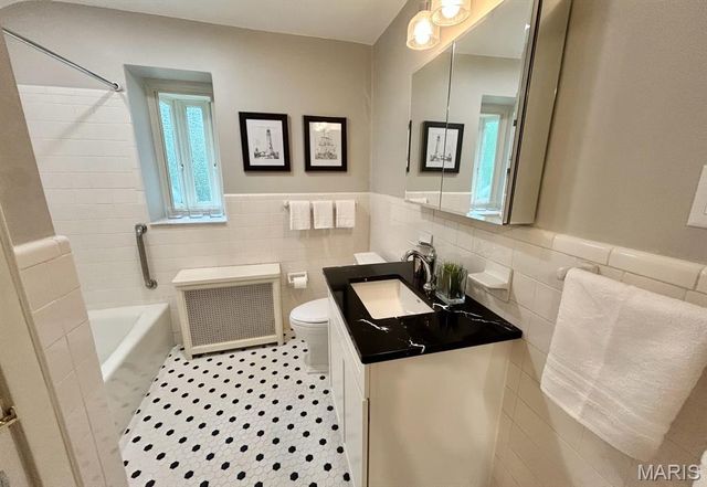 708 Audubon Drive, Clayton, MO 63105