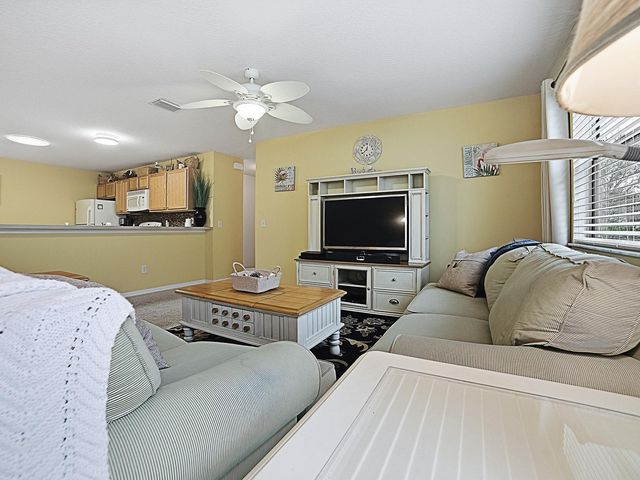 1692 INDIGO AVENUE, The Villages, FL 32162