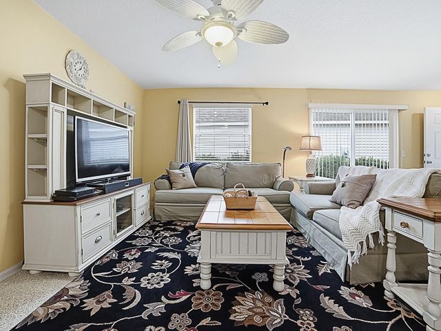 1692 INDIGO AVENUE, The Villages, FL 32162