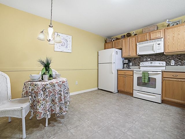 1692 INDIGO AVENUE, The Villages, FL 32162