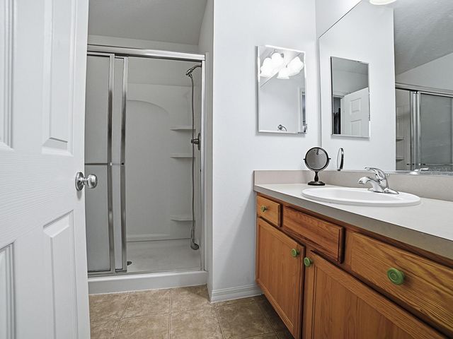 1692 INDIGO AVENUE, The Villages, FL 32162