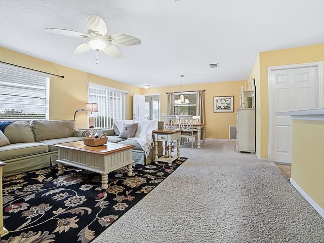 1692 INDIGO AVENUE, The Villages, FL 32162