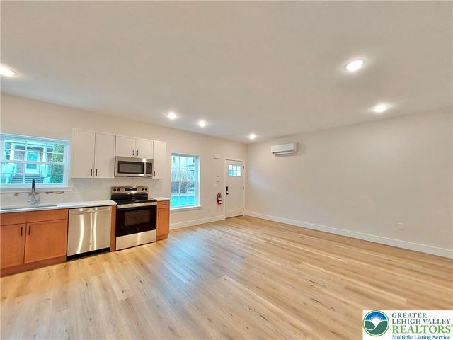 635 Line Street A, Easton, PA 18042