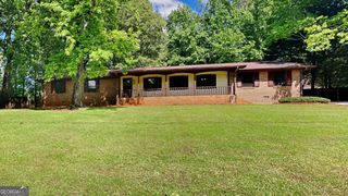 3284 Salem Lane SE, Conyers, GA 30013