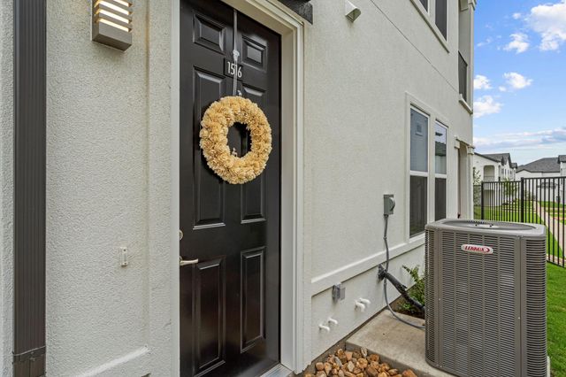 1664 Hillside Terrace 2716, Buda, TX 78610