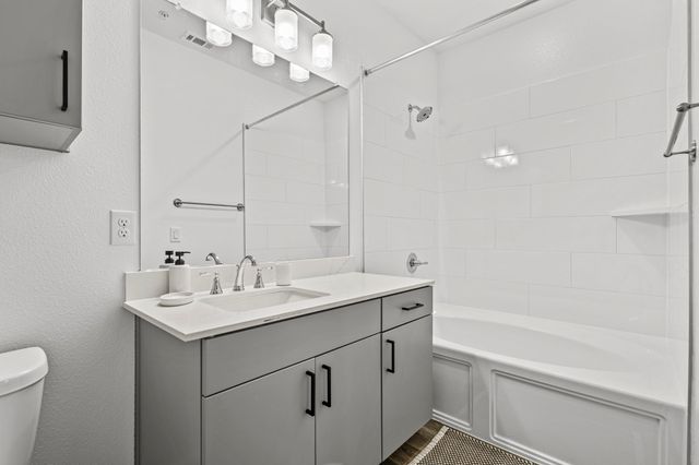 1664 Hillside Terrace 2716, Buda, TX 78610