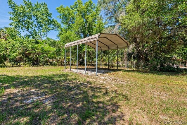 51 Palm Drive, Inglis, FL 34449