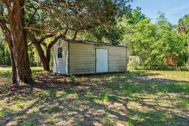 51 Palm Drive, Inglis, FL 34449