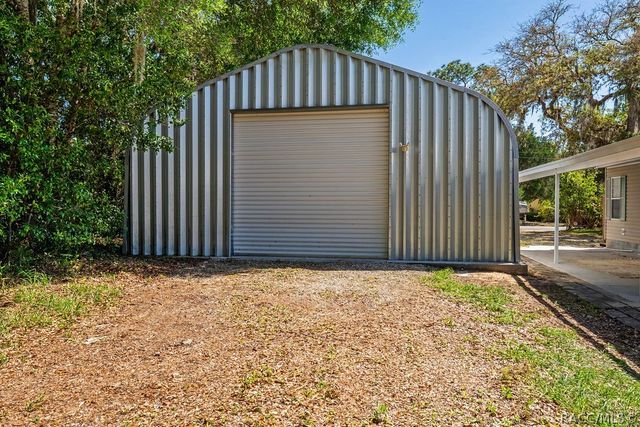 51 Palm Drive, Inglis, FL 34449