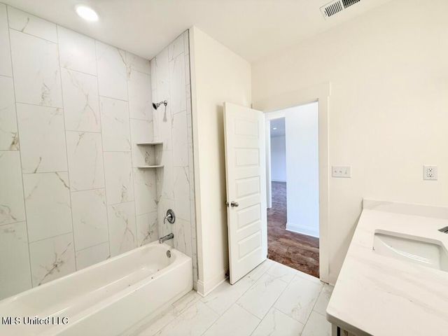 6525 Westland Court, Southaven, MS 38672