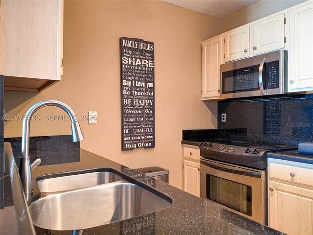 2665 SW 37th Ave 1112, Miami, FL 33133