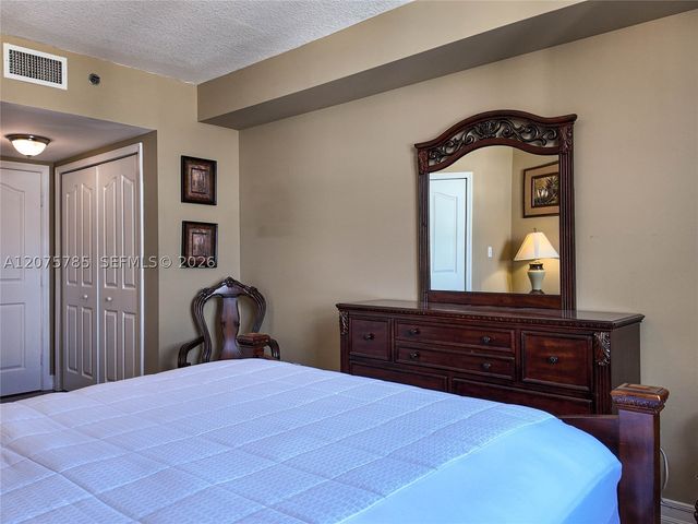 2665 SW 37th Ave 1112, Miami, FL 33133