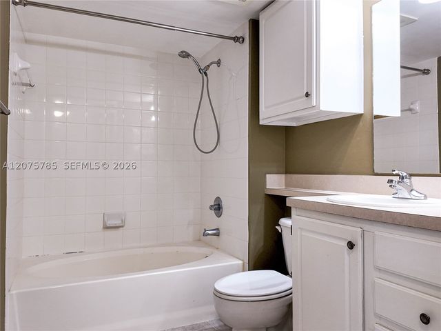 2665 SW 37th Ave 1112, Miami, FL 33133