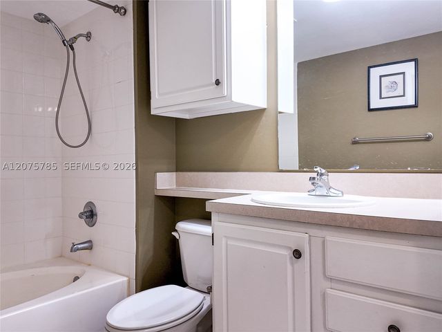 2665 SW 37th Ave 1112, Miami, FL 33133