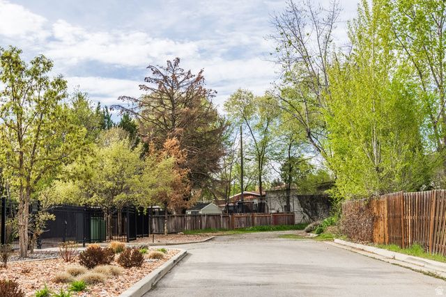 1358 E 6400 S, Salt Lake City, UT 84121