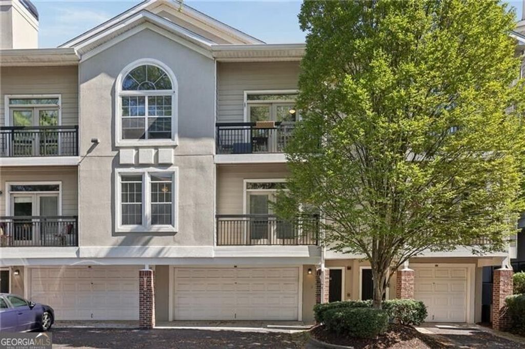4254 River Green Drive NW 611, Atlanta, GA 30327 — exterior