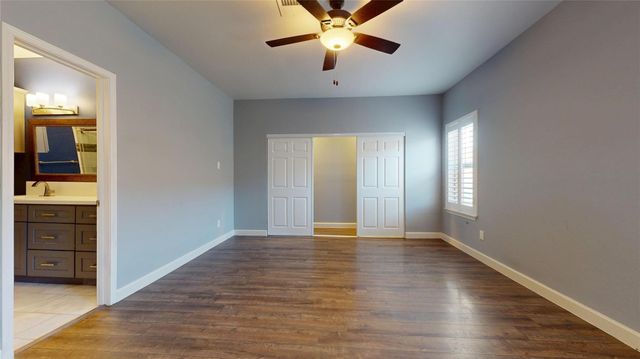 2984 Holly Hall Street, Houston, TX 77054