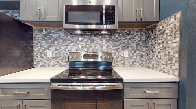 2984 Holly Hall Street, Houston, TX 77054