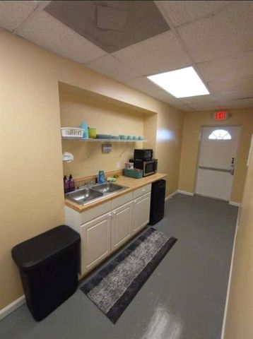 242 N 5th N Avenue A, B, 226, Rome, GA 30165