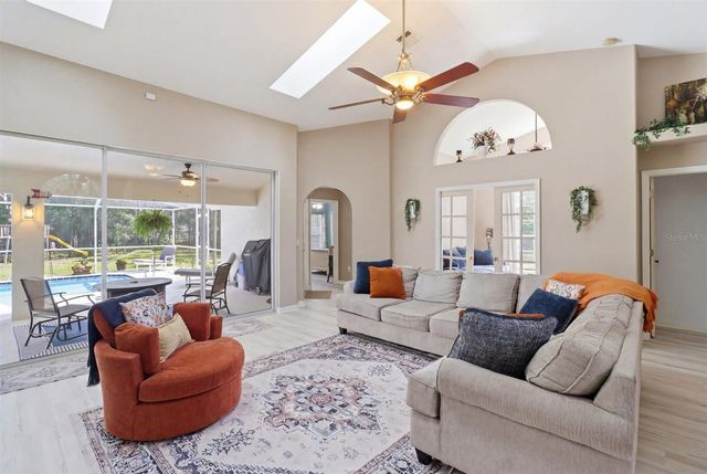 1131 E BLUEBIRD COURT, Hernando, FL 34442