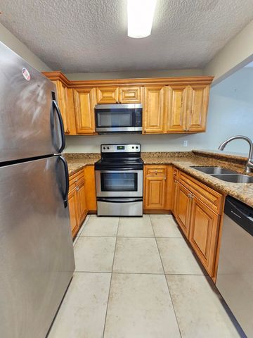 1520 Windorah Way H, West Palm Beach, FL 33411