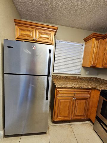 1520 Windorah Way H, West Palm Beach, FL 33411