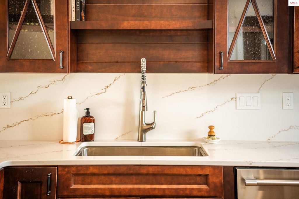 102 Chutes Lane, Sandpoint, ID 83864 photo 12