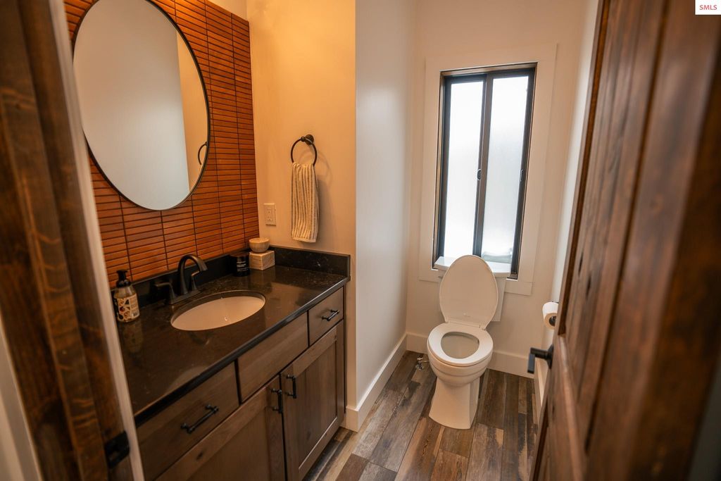 102 Chutes Lane, Sandpoint, ID 83864 photo 13