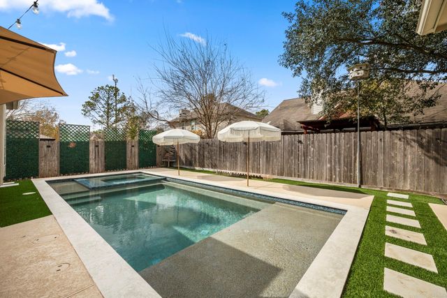 20434 Willow Trace Drive, Cypress, TX 77433