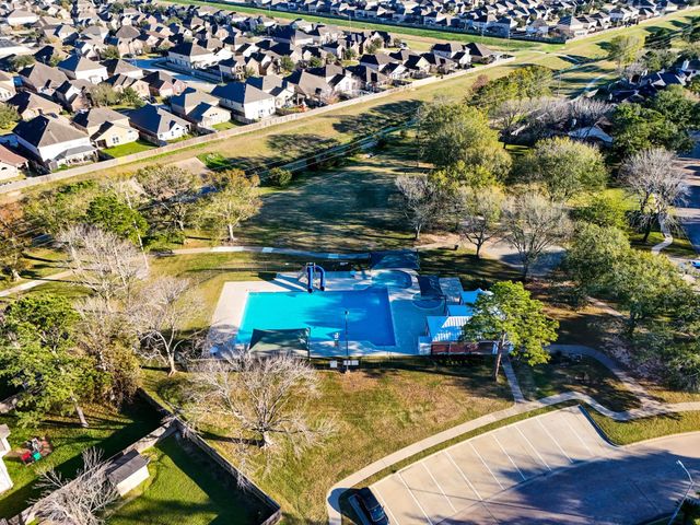 20434 Willow Trace Drive, Cypress, TX 77433