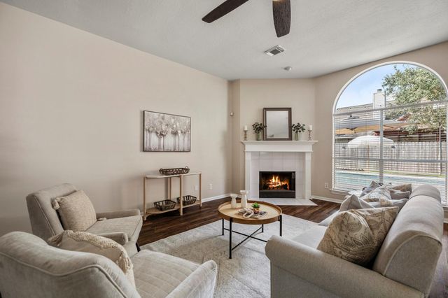 20434 Willow Trace Drive, Cypress, TX 77433