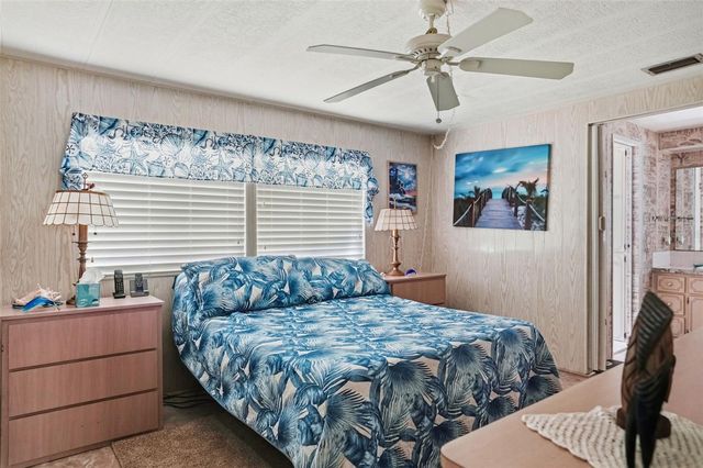 8496 HIGHPOINT BOULEVARD, Brooksville, FL 34613