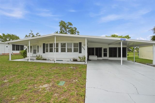 8496 HIGHPOINT BOULEVARD, Brooksville, FL 34613
