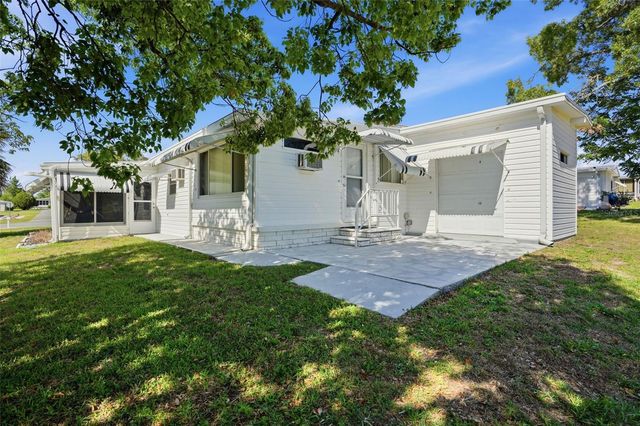 8496 HIGHPOINT BOULEVARD, Brooksville, FL 34613