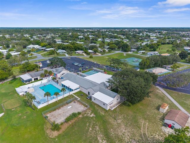 8496 HIGHPOINT BOULEVARD, Brooksville, FL 34613