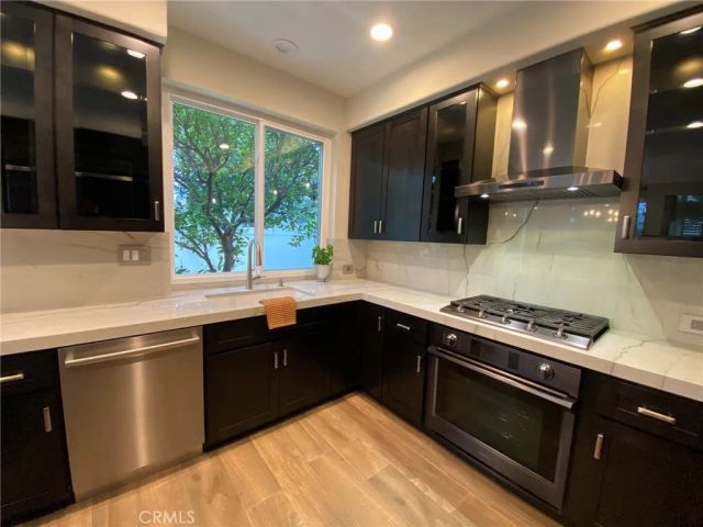 12891 Mackenzie Drive, Tustin, CA 92782