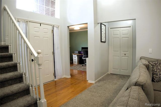 43072 Bradley Drive, Belleville, MI 48111