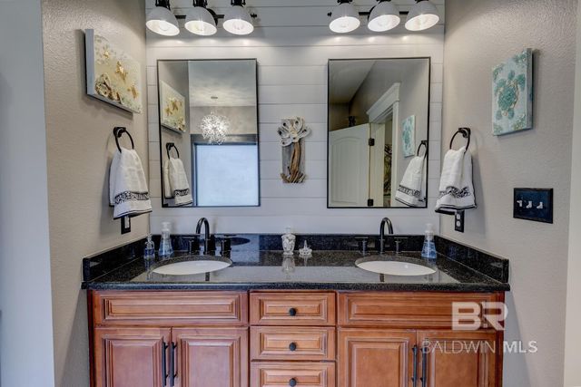 20752 Southwood Street, Fairhope, AL 36532