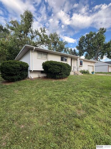 3035 S 134Th Street, Omaha, NE 68144
