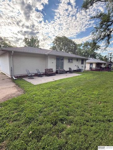 3035 S 134Th Street, Omaha, NE 68144