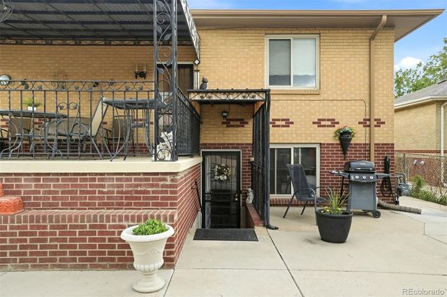 2940 W 42nd Avenue, Denver, CO 80211