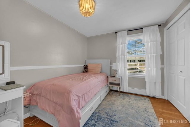 71 Pine Street, Spotswood, NJ 08884