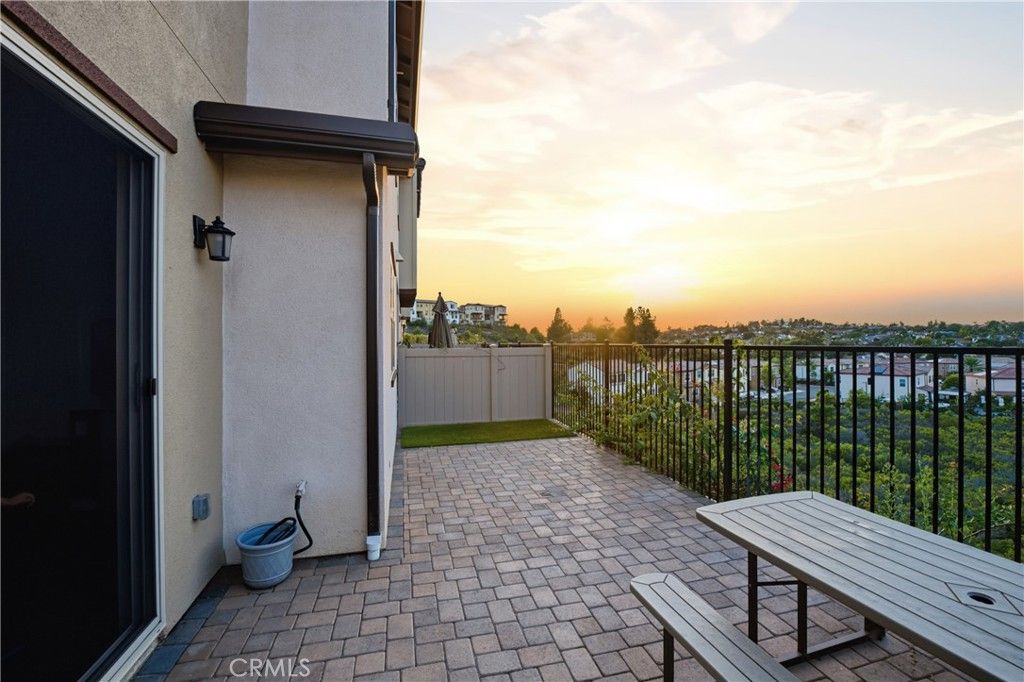 1724 Valley Oak Way, Oceanside, CA 92056 — photo 3