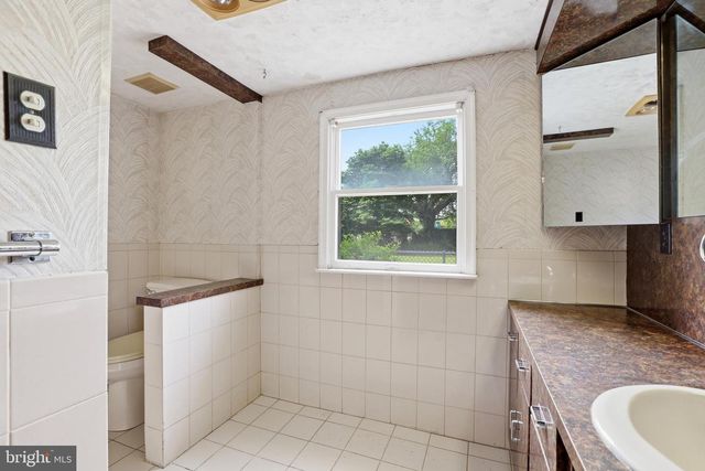 1413 PEDEN AVE, West Deptford, NJ 08093