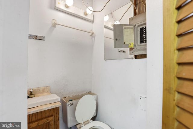 1413 PEDEN AVE, West Deptford, NJ 08093