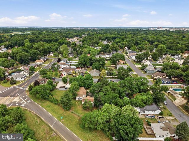 1413 PEDEN AVE, West Deptford, NJ 08093