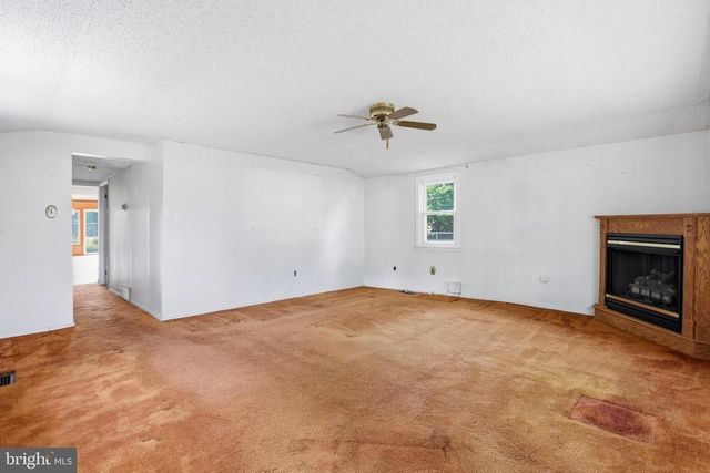 1413 PEDEN AVE, West Deptford, NJ 08093