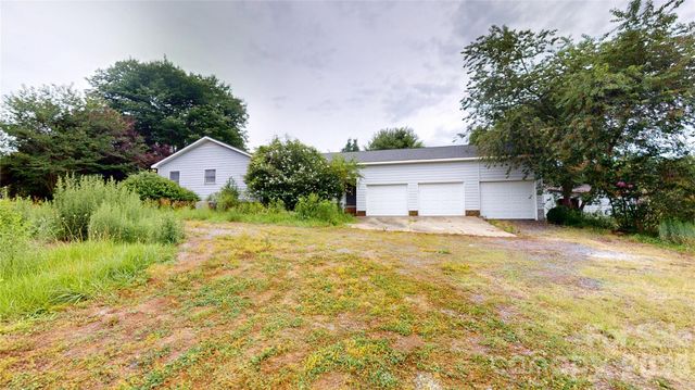 3033 Grassy Lane, Monroe, NC 28110