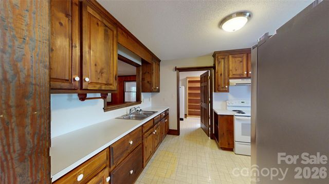3033 Grassy Lane, Monroe, NC 28110