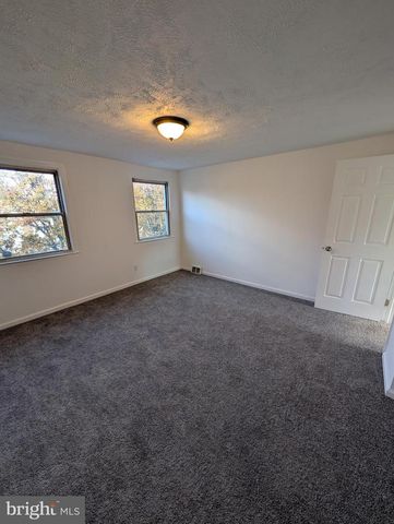 414 AVONDALE RD, Dundalk, MD 21222